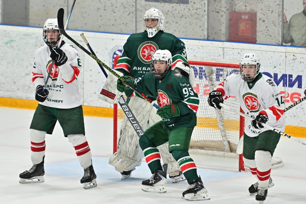 JHL_260402035PO1m.jpg